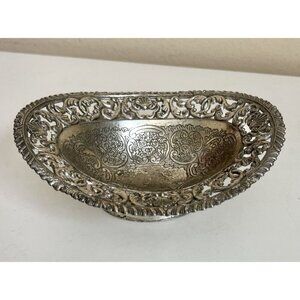 Vintage Silverplate Ornate Bowl Candy Nut Bon Bon Dish Footed decor 6.5” mcm
